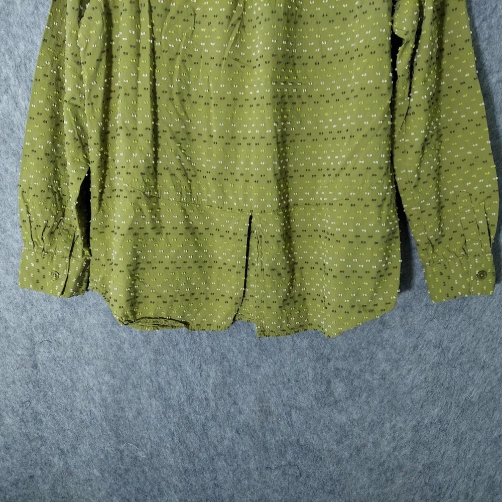 Joan Rivers Women Button Up Shirt M Green Boho‎ Textured Clipped Dot Long Sleeve